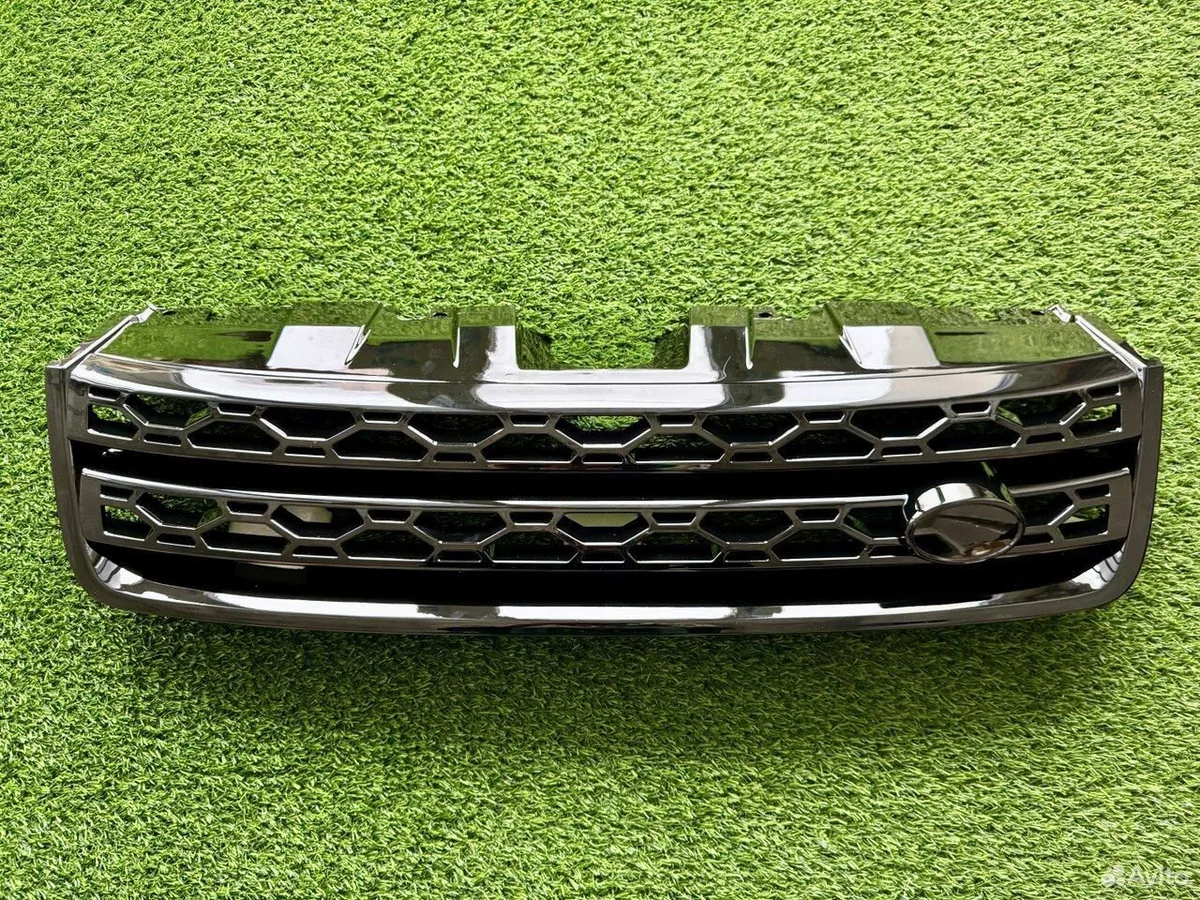 Решетка радиатора для Land Rover Discovery Sport
