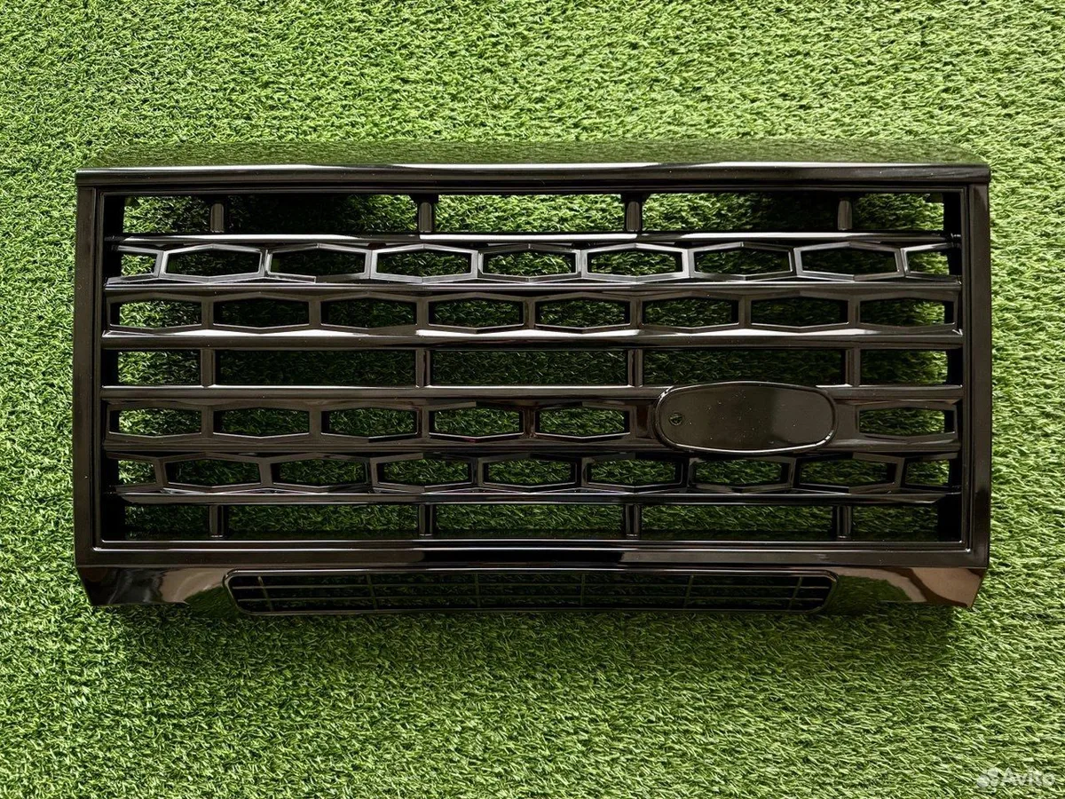 Решетка радиатора Land Rover new Defender
